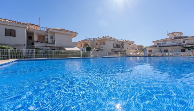 Resale - Townhouse - Orihuela Costa - Playa Flamenca