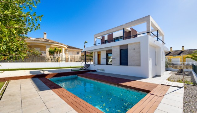 Videresalg - Detached Villa - Ciudad Quesada