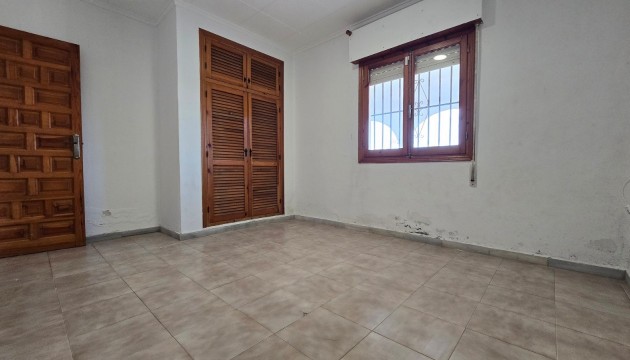 Videresalg - Detached Villa - Torrevieja - El Chaparal