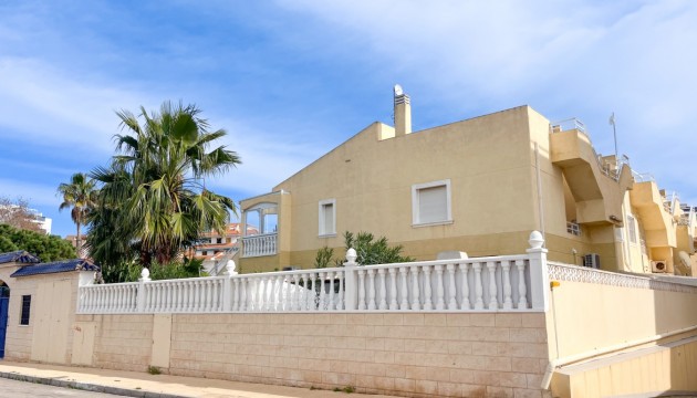Resale - Apartment - Torrevieja - Torrelamata - La Mata