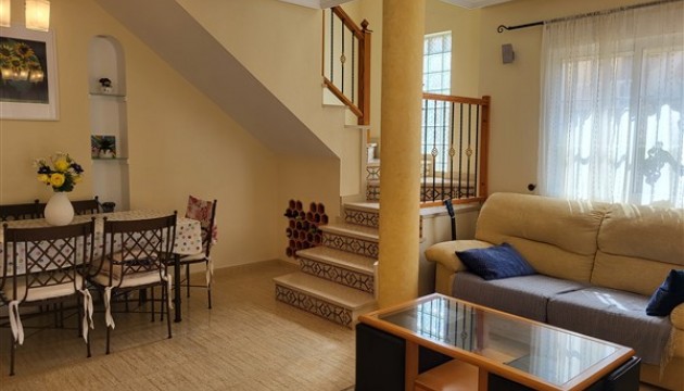 Videresalg - Detached Villa - Orihuela Costa - Villamartín