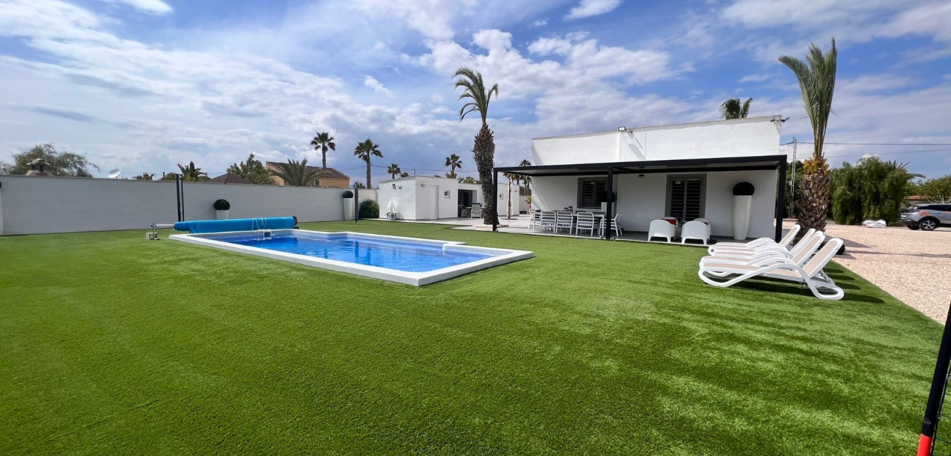 House in La Marina - view 1