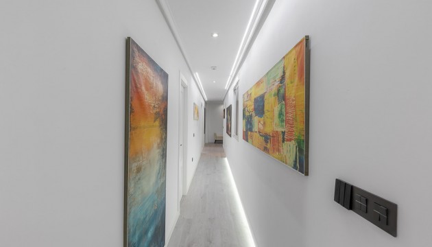 Reventa - Apartamento - Los Montesinos