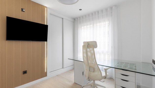 Reventa - Apartamento - Los Montesinos