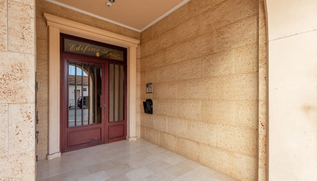 Reventa - Apartamento - Los Montesinos