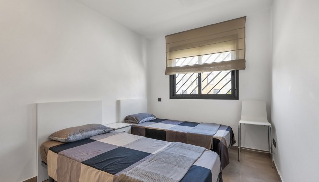 Resale - Apartment - Orihuela Costa - Punta Prima