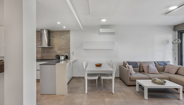 Resale - Apartment - Orihuela Costa - Punta Prima