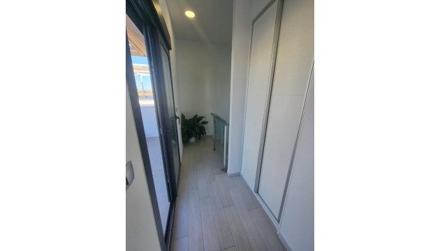 Resale - Townhouse - Daya Nueva - Daya Vieja