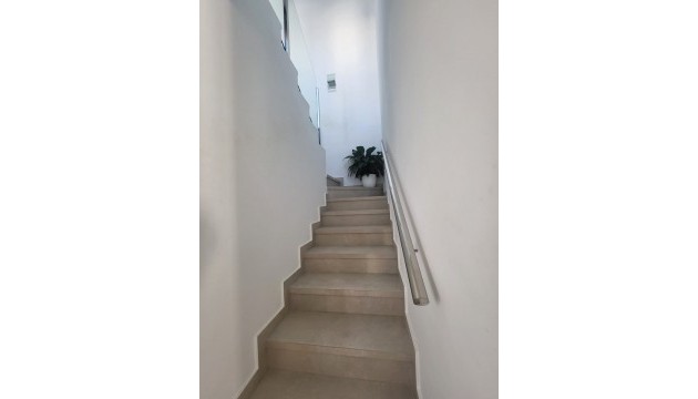 Resale - Townhouse - Daya Nueva - Daya Vieja