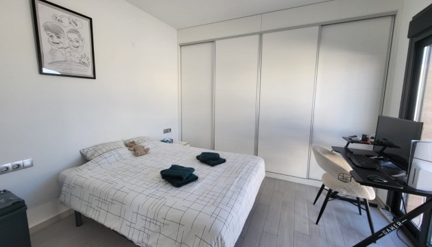 Resale - Townhouse - Daya Nueva - Daya Vieja