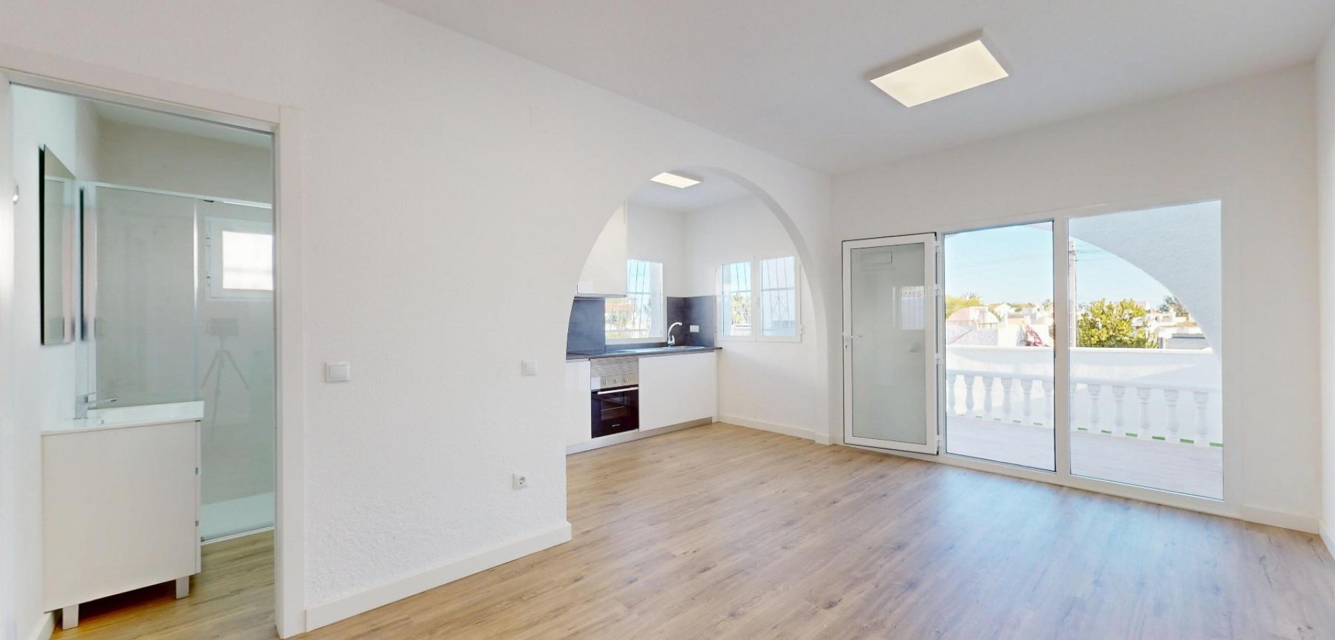 House in Villamartin - Image 2