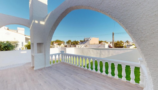 Resale - Bungalow - Orihuela Costa - Villamartín