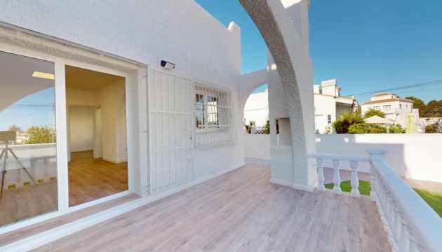 Resale - Bungalow - Orihuela Costa - Villamartín