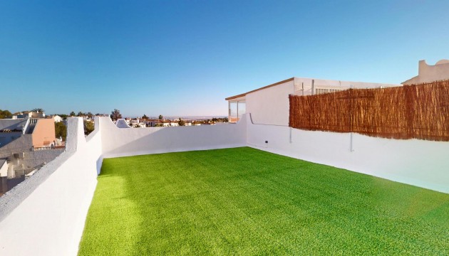 Resale - Bungalow - Orihuela Costa - Villamartín