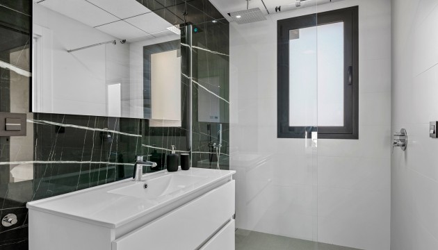 Reventa - Chalet Independiente - Ciudad Quesada - Costa Blanca