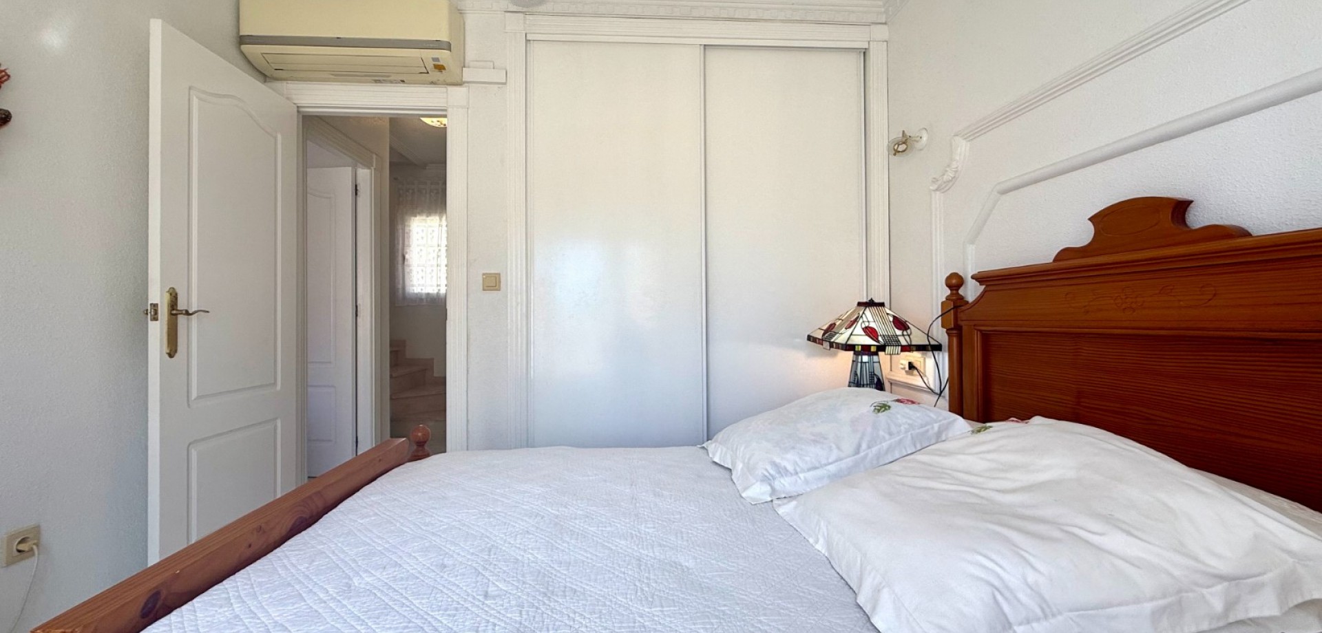 House in Villamartin - Image 5