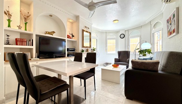 Resale - Detached Villa - Orihuela Costa - Villamartín