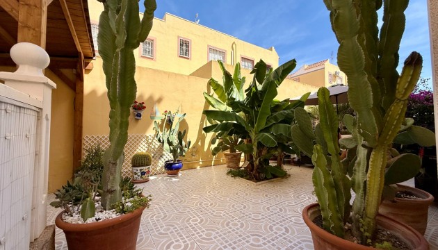 Resale - Detached Villa - Orihuela Costa - Villamartín