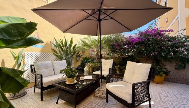 Resale - Detached Villa - Orihuela Costa - Villamartín