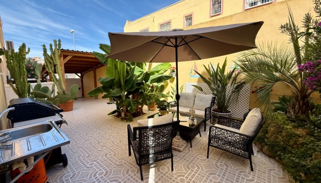 Resale - Detached Villa - Orihuela Costa - Villamartín