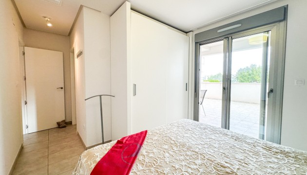 Resale - Apartment - Orihuela Costa - Los Dolses