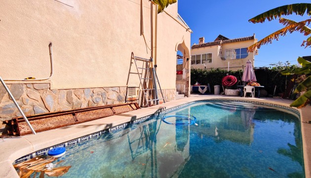 Resale - Townhouse - San Miguel de Salinas