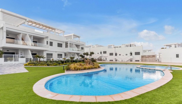 Resale - Bungalow - Torrevieja - Los Balcones - Los Altos del Edén