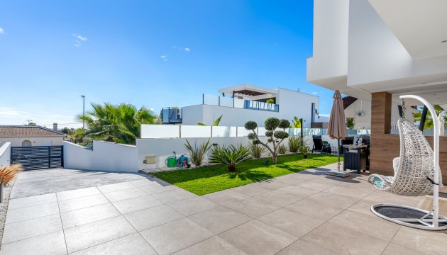Videresalg - Detached Villa - Ciudad Quesada