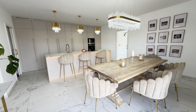 Resale - Detached Villa - Orihuela Costa - Villamartín