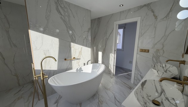 Resale - Detached Villa - Orihuela Costa - Villamartín