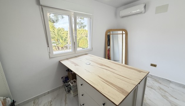 Resale - Detached Villa - Orihuela Costa - Villamartín