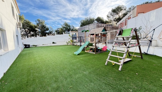 Resale - Detached Villa - Orihuela Costa - Villamartín