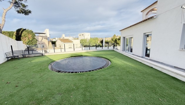 Resale - Detached Villa - Orihuela Costa - Villamartín
