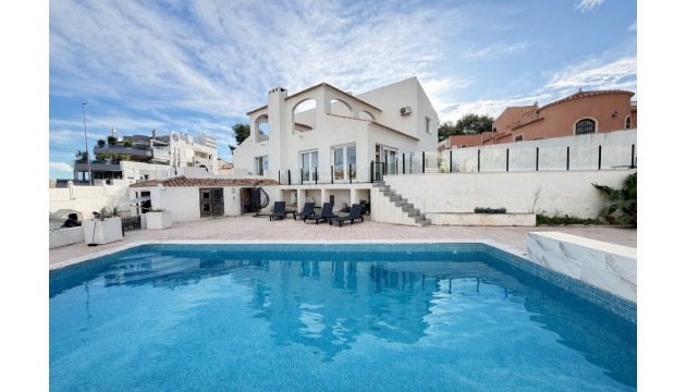 Resale - Detached Villa - Orihuela Costa - Villamartín