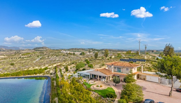 Begagnad - Landsbyggdshus - Torremendo