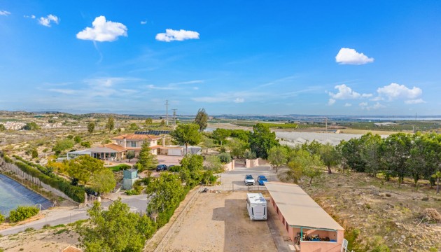 Begagnad - Landsbyggdshus - Torremendo