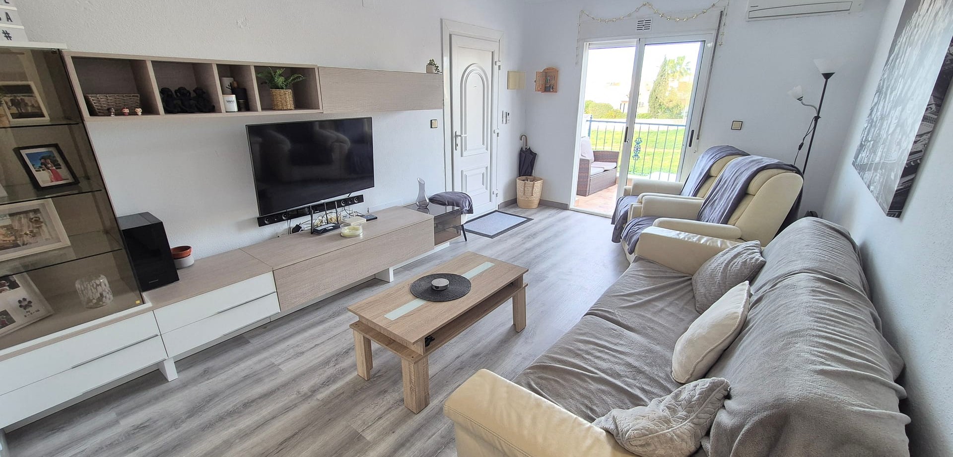 Apartment in Urbanizacion los Balcones - Image 4