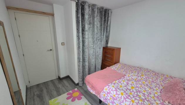 Resale - Apartment - Orihuela Costa - La Florida