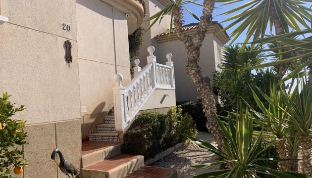 Resale - Detached Villa - Orihuela Costa - Villamartín