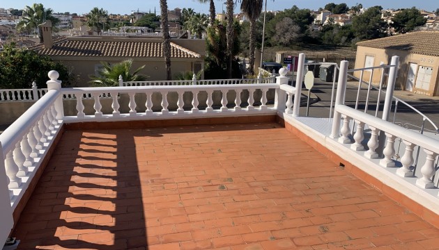 Resale - Detached Villa - Orihuela Costa - Villamartín
