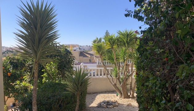 Resale - Detached Villa - Orihuela Costa - Villamartín