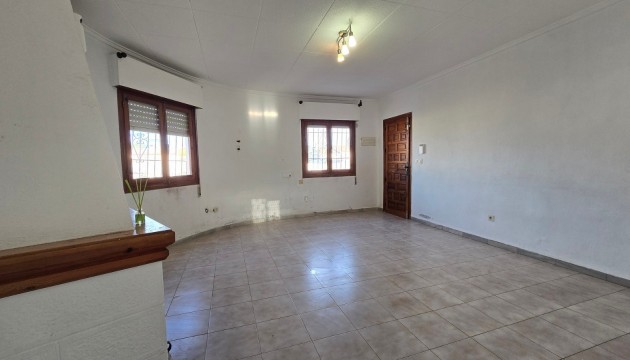 Resale - Detached Villa - Torrevieja - El Chaparal