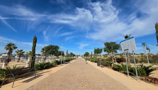 Resale - Detached Villa - Torrevieja - El Chaparal