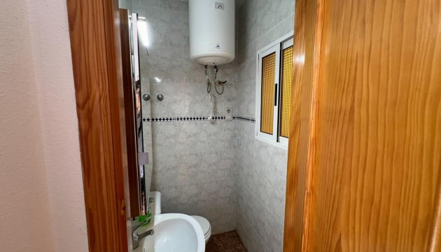 Resale - Bungalow - Torrevieja - La Siesta - El Salado -  Torreta
