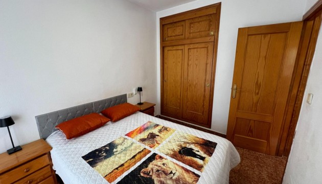 Resale - Bungalow - Torrevieja - La Siesta - El Salado -  Torreta
