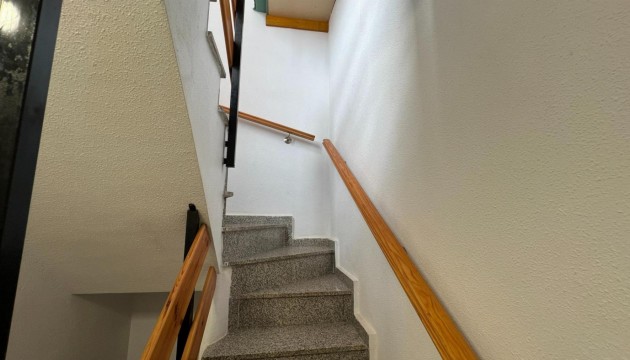 Resale - Bungalow - Torrevieja - La Siesta - El Salado -  Torreta