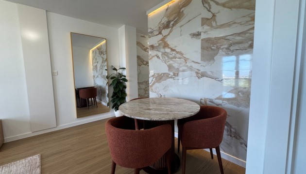 Resale - Apartment - Orihuela Costa - Punta Prima