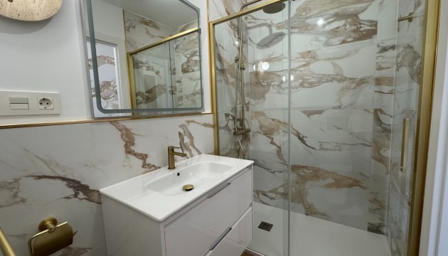 Resale - Apartment - Orihuela Costa - Punta Prima