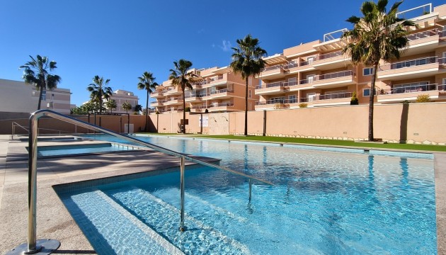 Herverkoop - Apartment - Orihuela Costa - Los Dolses