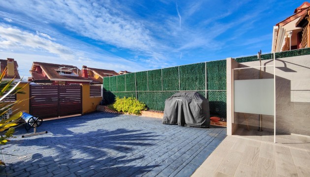 Reventa - Chalet Independiente - Guardamar del Segura